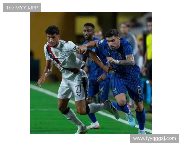 以利雅得新月强势出击巅峰对决引爆全场激情上演足球盛宴