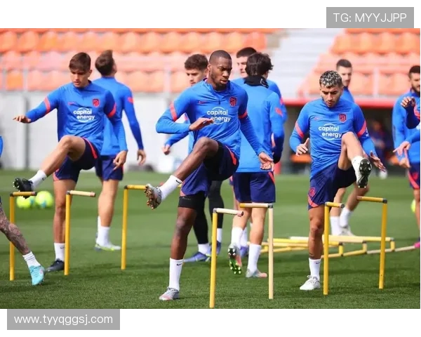 以网球为核心探讨竞技精神与心理韧性在现代体育文化中的深度融合 以网球为核心探讨竞技精神与心理韧性在现代体育文化中的深度融合