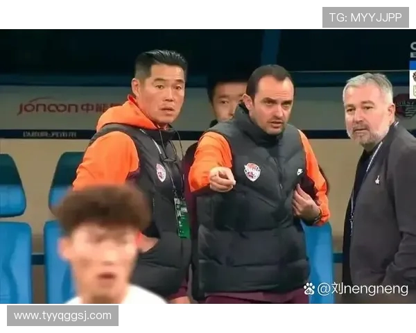 宿茂臻从绿茵场到教练席的人生转变与足球理想探索之路