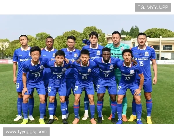 上海申花与恒大首发阵容解析揭示双方战术布局与关键球员表现